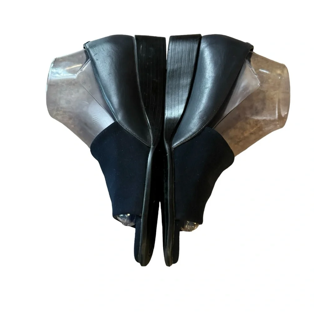 *Woman’s Aerosoles Size 8 Black Leather/Fabric Upper “Mini Pie” Wedges Shoes